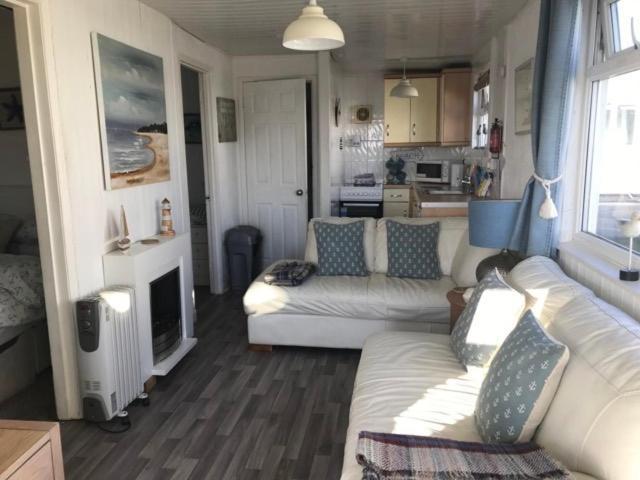 The Sun Trap @ Bridlington'S Bed & Bowl Beach Breaks Exterior photo
