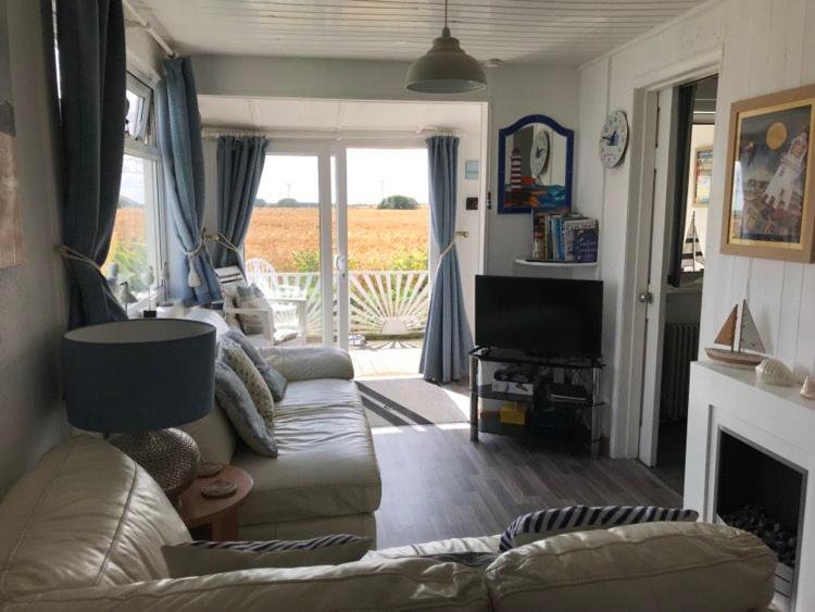 The Sun Trap @ Bridlington'S Bed & Bowl Beach Breaks Exterior photo